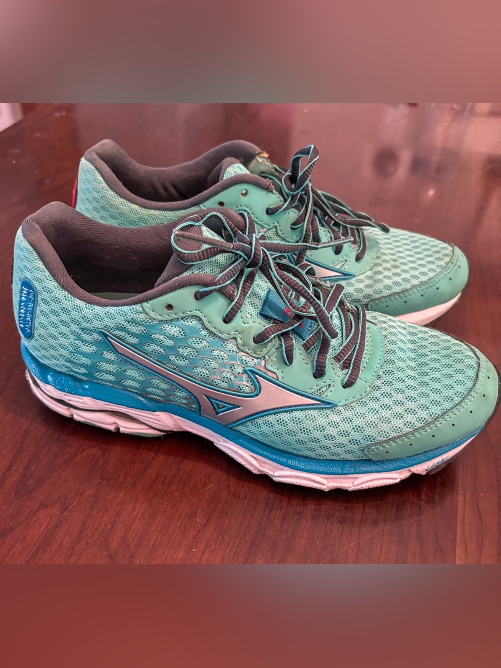 Mizuno Women's Mint Teal Athletic Running Shoes